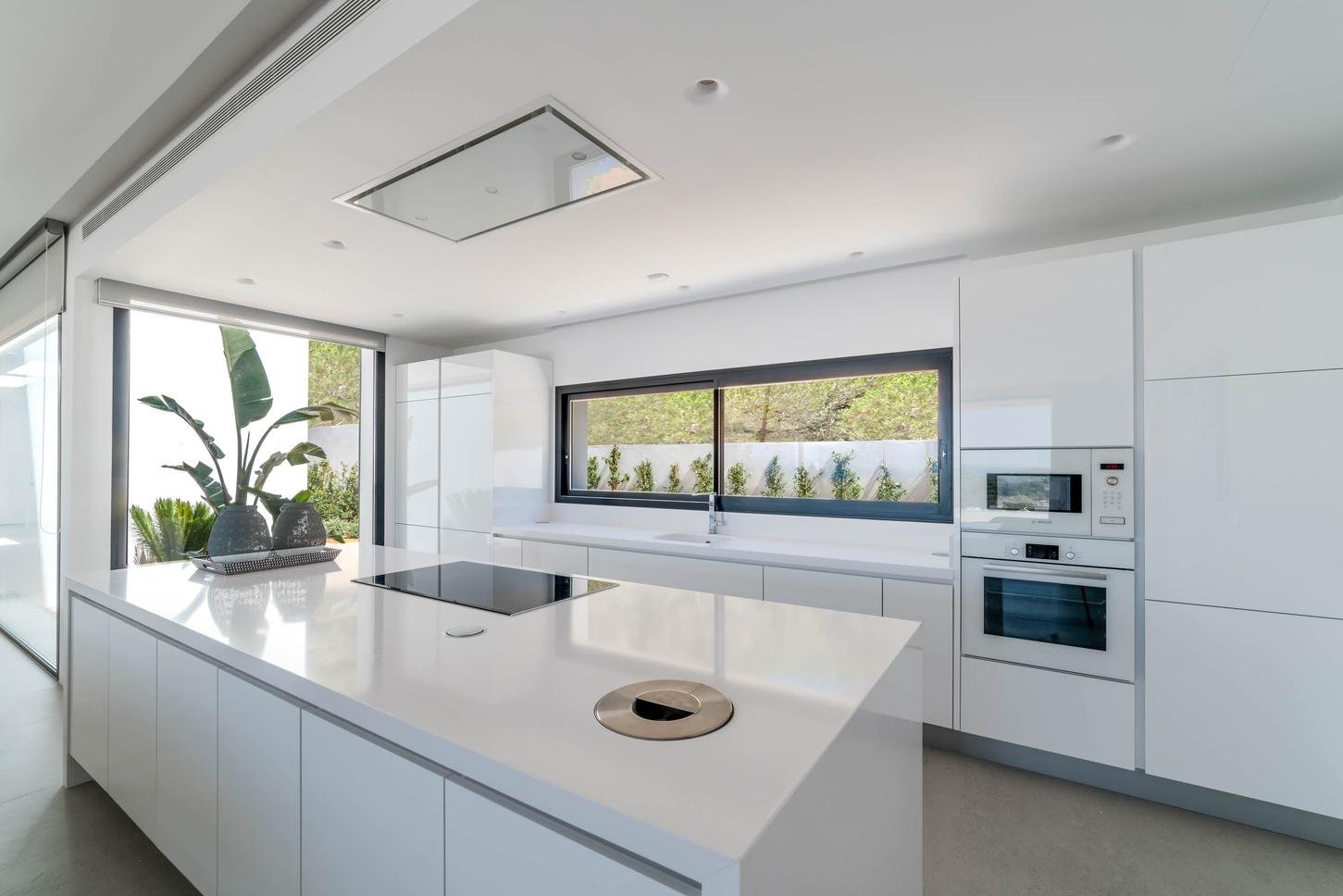 Villa Dining